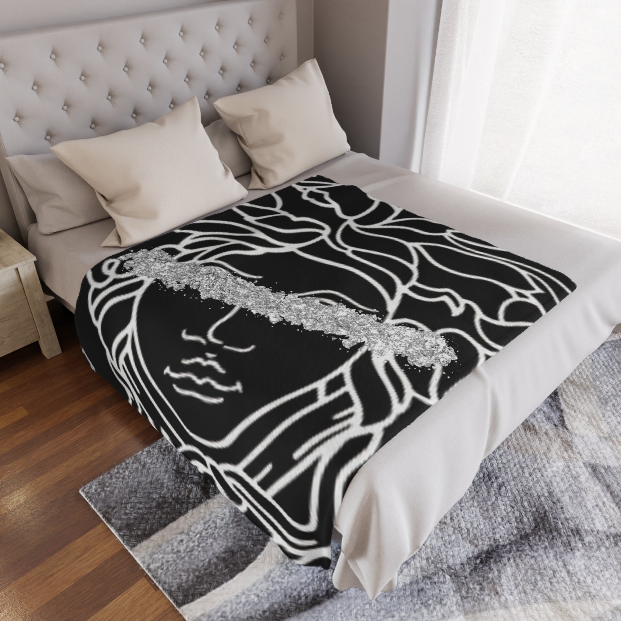 Luxury Medusa Head Microfiber Blanket