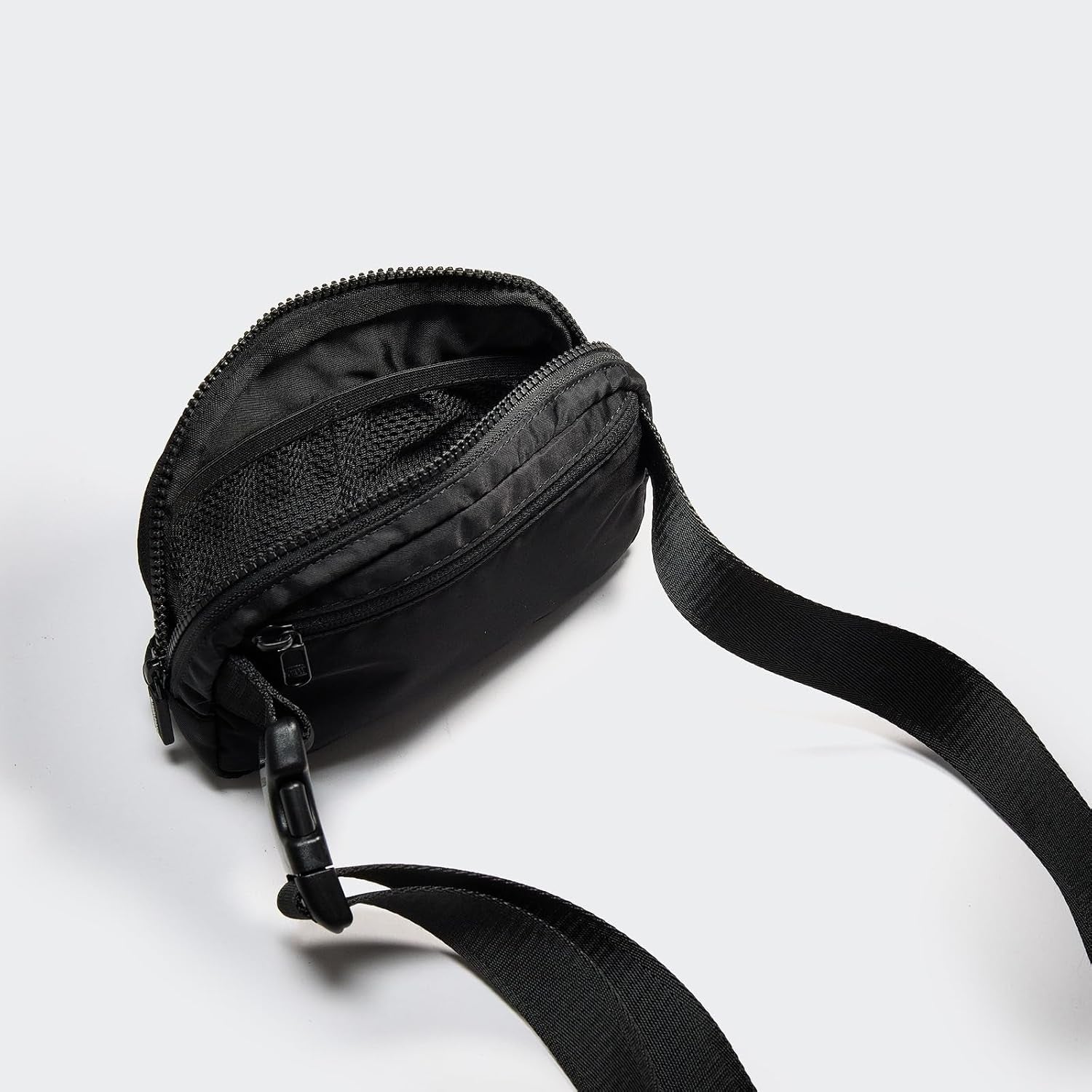 Two-Way Zipper Nylon Fanny Pack – Water-Repellent Crossbody Belt Bag (Black)