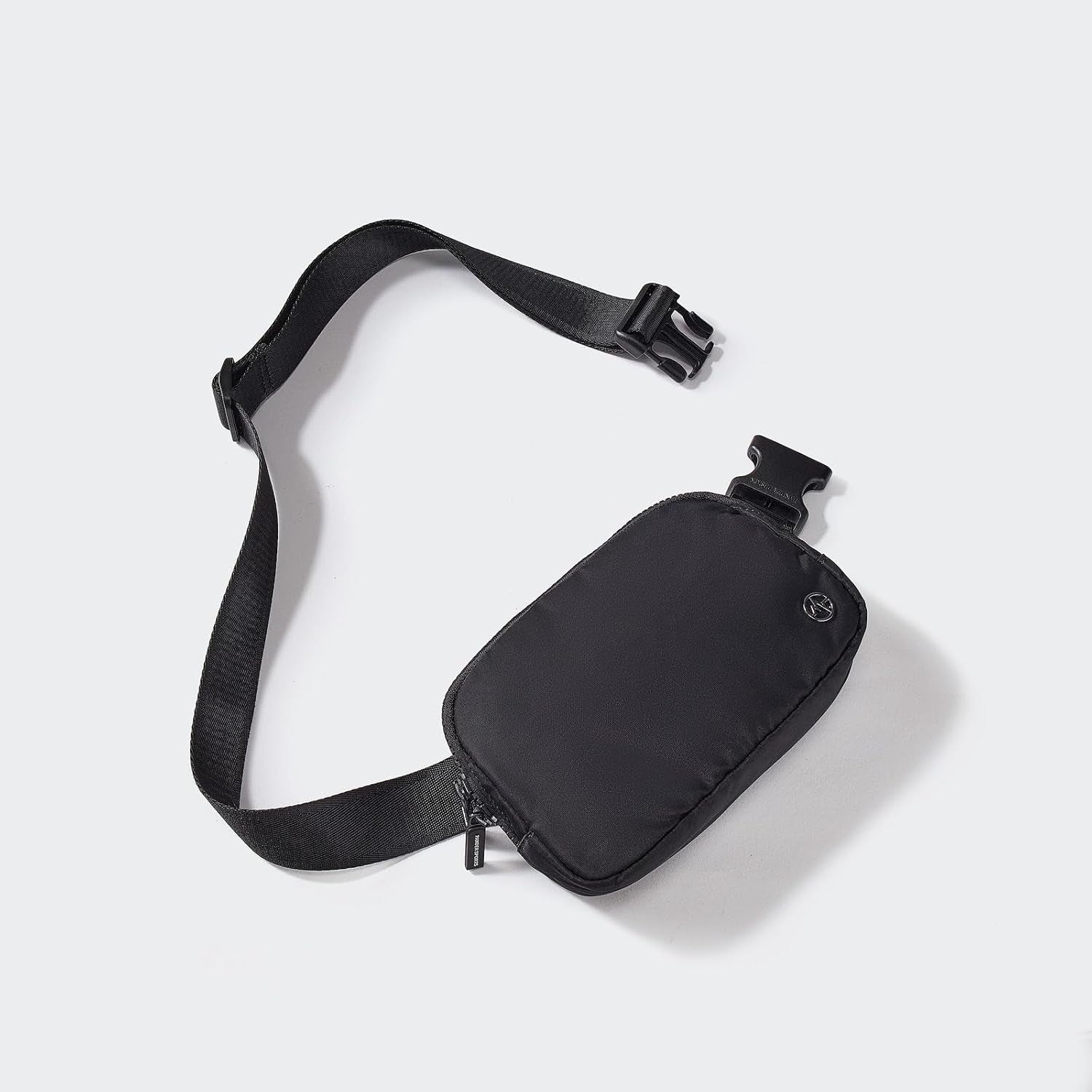 Two-Way Zipper Nylon Fanny Pack – Water-Repellent Crossbody Belt Bag (Black)