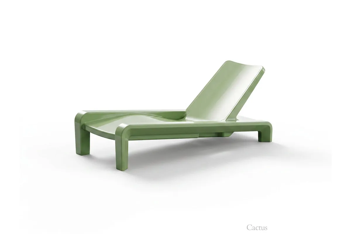 deck chaise lounge cactus.webp deck chaise lounge cactus.webp