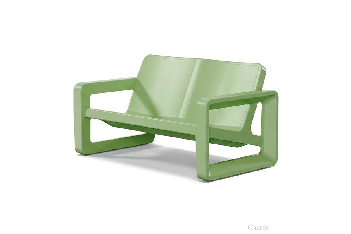 deck loveseat cactus.webp deck loveseat cactus.webp