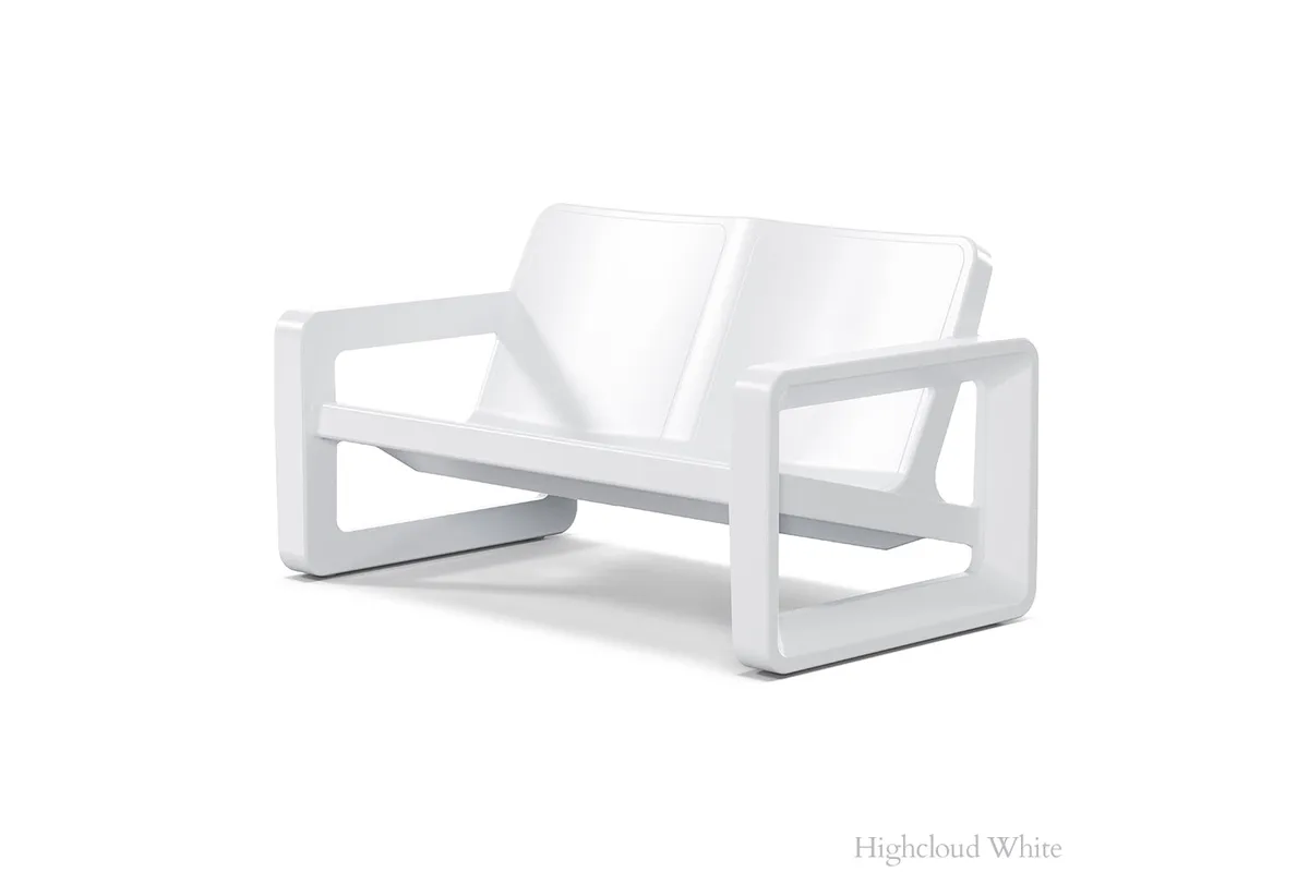 deck loveseat.webp deck loveseat.webp